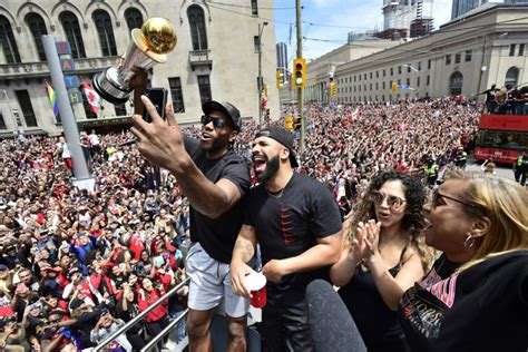 Four people injured in shooting at Toronto Raptors rally