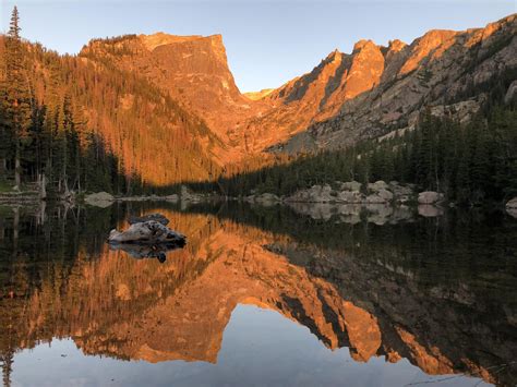 Sunrise at Dream Lake : r/Colorado