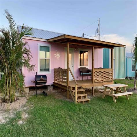 21 Beach Houses On Airbnb That'll Inspire A Trip