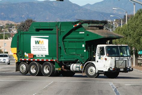 WASTE MANAGEMENT (WM) TRUCK - a photo on Flickriver