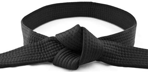 How To Tie A Jiu-Jitsu Belt In 2 popular ways - BJJ-Addicts.com