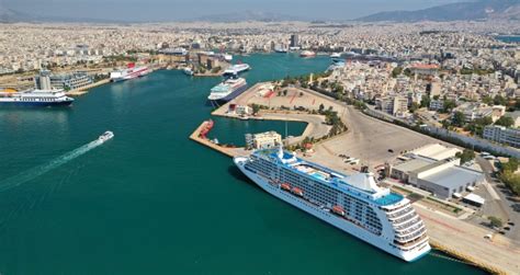 Piraeus: tips and info about the port | Ferryhopper