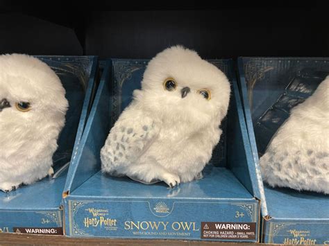 NEW 'Harry Potter' Animated Snowy Owl Shoulder Plush Swoops Into Universal Studios - WDW News Today