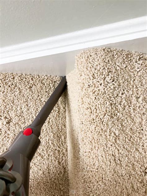 How To Easily Clean Carpet On Stairs - The DIY Nuts