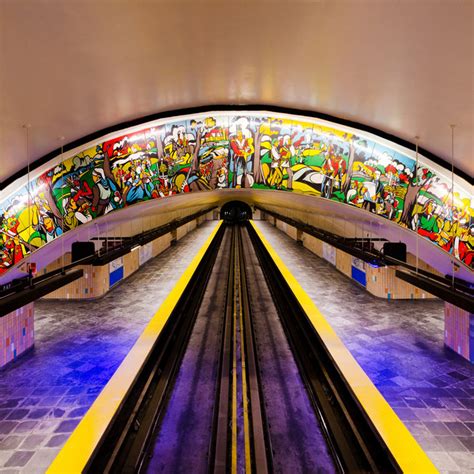 Discover Montreal's Metro System And Its Amazing Stations (Photo Gallery)