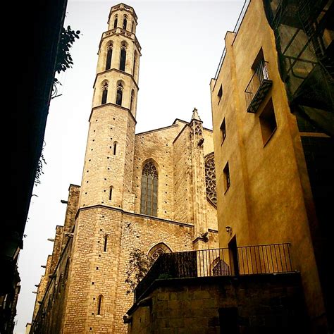 Santa Maria del Mar Santa Maria, Notre Dame, Barcelona, Building ...