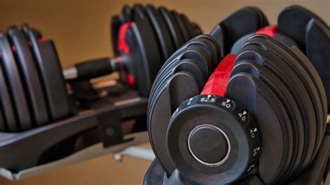 Why You Should Consider Getting An Adjustable Dumbbell Set