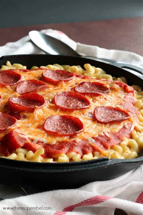 One-Pot Pepperoni Pizza Mac & Cheese - The Recipe Rebel