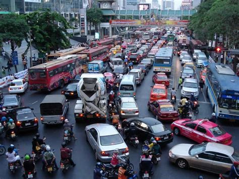 12 Shockingly Huge Traffic Jams From Around The World - Page 2 of 5