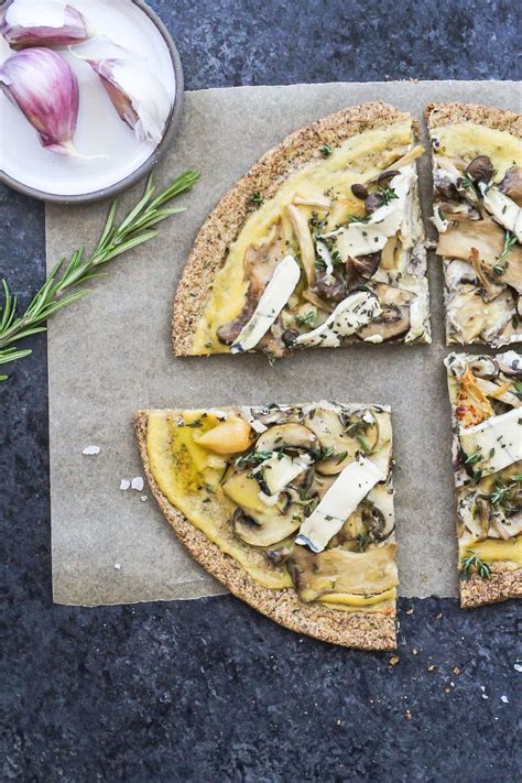 Vegan Mushroom Pizza with Creamy Roasted Garlic Sauce