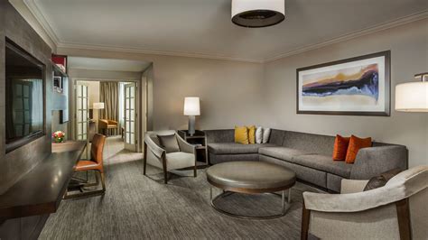 Chicago Contemporary Hotel Rooms | Hyatt Centric Chicago Magnificent Mile