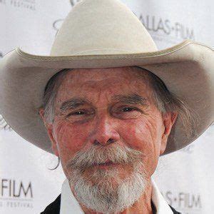 Buck Taylor - Age, Family, Bio | Famous Birthdays