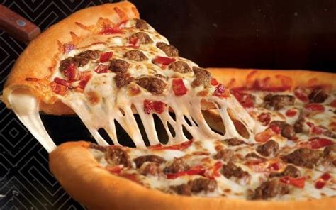 Beef pizza - EAT MEAT SMOKING