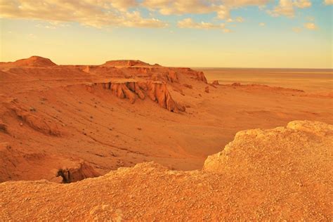 At the Flaming Cliffs in Mongolia's Gobi - Stone Horse Mongolia