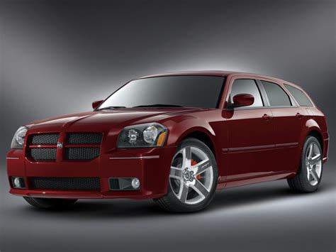 DODGE Magnum SRT8 Specs & Photos - 2005, 2006, 2007 - autoevolution