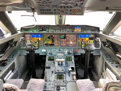 Gulfstream G650 6101 – Cockpit – SMS Aircraft