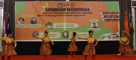 Tips Membuat Banner Seminar