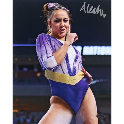 Aleah Finnegan Signed LSU Tigers 8x10 Photo (Leaf) | Pristine Auction