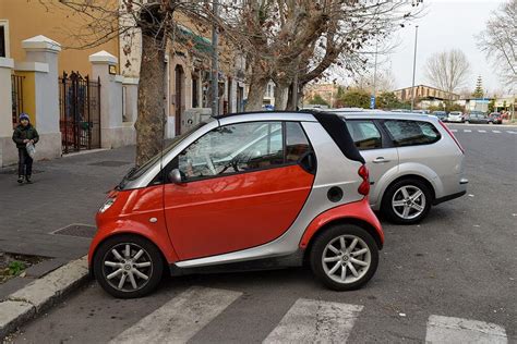 A Not-So-Small Car List: 12 Big Pictures of the Smallest Cars in the World