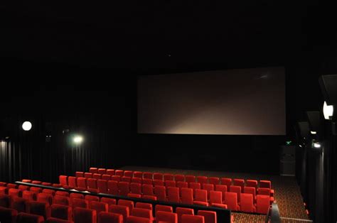 Hoyts Forest Hill 6 in Melbourne, AU - Cinema Treasures