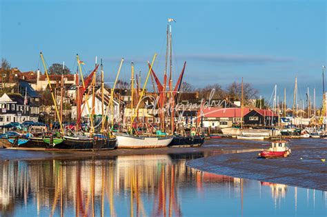 Maldon Hythe Quay reflections - Crisp Photography