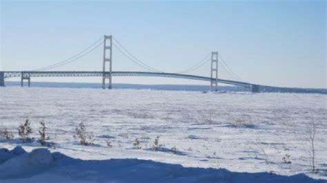 Mackinac Bridge closed because of car crash, blowing snow | WEYI