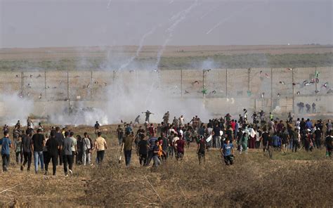 Hamas said considering resuming mass protests along Gaza border