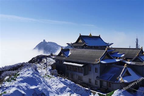 Top 8 Buddhsit Temples in Mount Emei