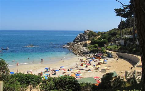 Playa El Canelillo / Valparaiso / Chile // World Beach Guide