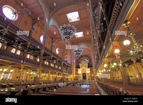 Hungary, Budapest, Great Synagogue, interior Stock Photo - Alamy