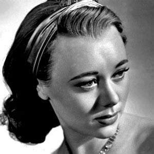 Glynis Johns - Bio, Facts, Family | Famous Birthdays