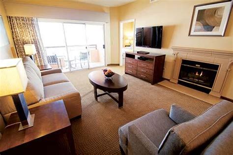 Scottsdale Villa Mirage Living Room - Arizona Spring Training Condo Rentals