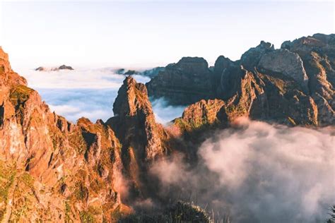 9 Best Viewpoints in Madeira: Complete Guide - Travel and Squeak