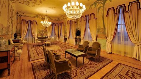 The Charmingly Aristocratic Tivoli Palácio de Seteais Hotel