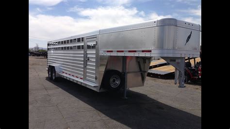 8127 Livestock Trailer, Gooseneck Stock Trailer, Featherlite Aluminum Trailers, Cow Trailer ...