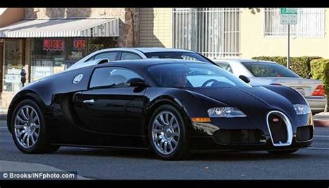 Simon Cowell Cruises To Work In His Bugatti | Celebrity Cars Blog