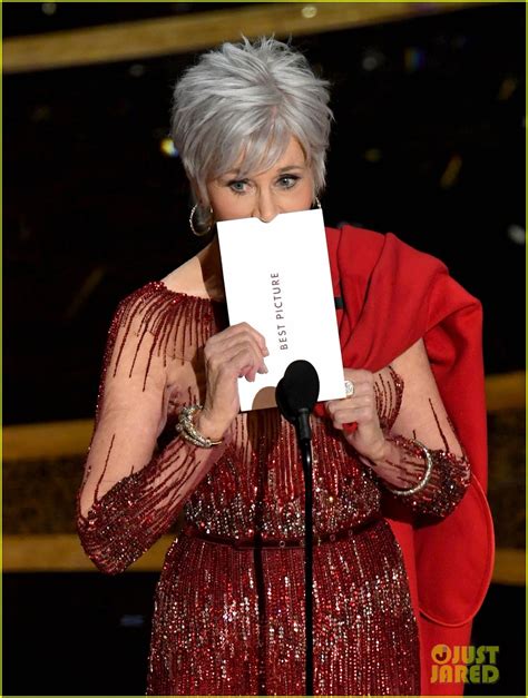 Jane Fonda Presents Best Picture to 'Parasite' at Oscars 2020: Photo ...