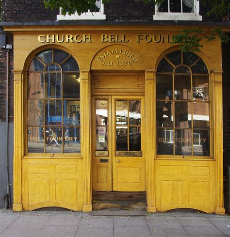 A Quick History of Whitechapel District in London - Discover Walks Blog