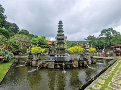 Visiting Tirta Gangga Water Palace in Bali - Travel Passionate