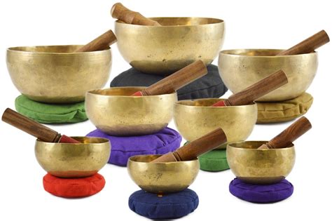 SEVEN CHAKRA TIBETAN SINGING BOWL SET. All Seven Chakra Tones. Bowls Included: d328 4.25" b386 4 ...