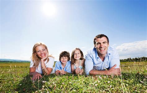 Happy, healthy family – VitaVibes Blog | Vitacost.com