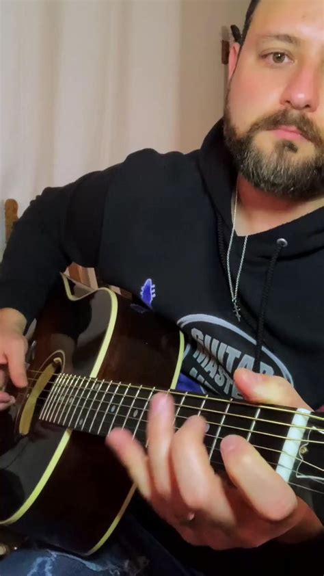 Easy But Beautiful Fingerpicking Pattern! [Video] | Acoustic guitar ...