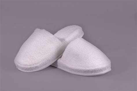 Bath Slippers - Bed Center