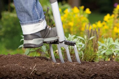 Better Gardening Guide – Gardening Tools And Their Uses – Part II | My Decorative