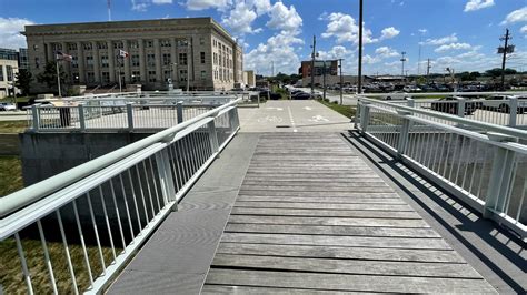 Des Moines' plans to connect the riverwalk with the Capitol - Axios Des ...