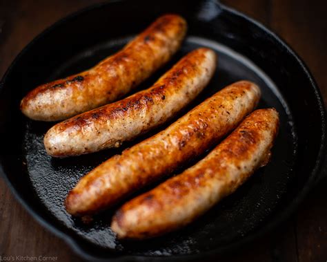 How to cook the perfect sausage • Lou's Kitchen Corner