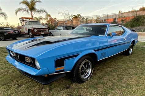 Californian Survivor: 1972 Ford Mustang Mach 1 | Barn Finds