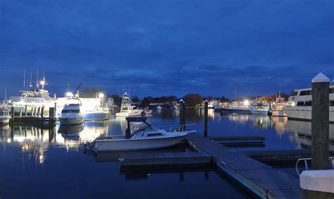 Hyannis Harbor At Dawn! - CapeCod.com