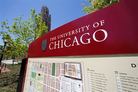 The University of Chicago - Alumni Weekend on Behance