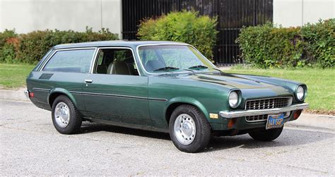 Vega or Pinto? 1972 Chevrolet Vega Kammback